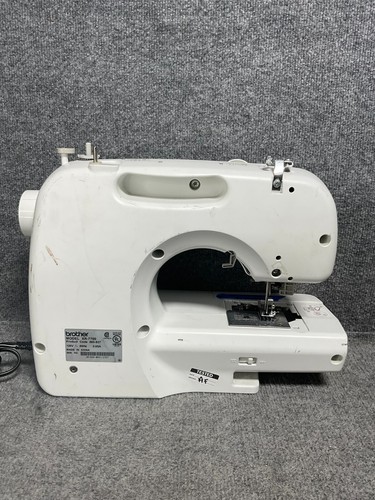 Brother XR-7700 Sewing Machine Computer Computerized 70-Stitch W/O Case - Picture 7 of 13