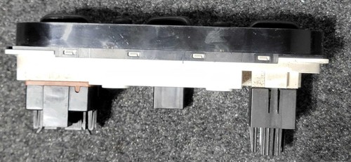 FORD EXPLORER Heat/AC Controller Front; 4 Dr, exc. Sport Trac; dash, w/o automa - Picture 4 of 7