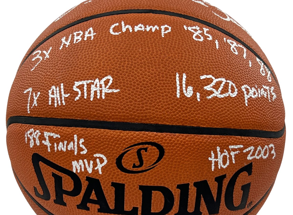 JAMES WORTHY　バスケットボール　NBA 1,528点のLos Angeles Lakers James Worthyの写真と高解像度写真