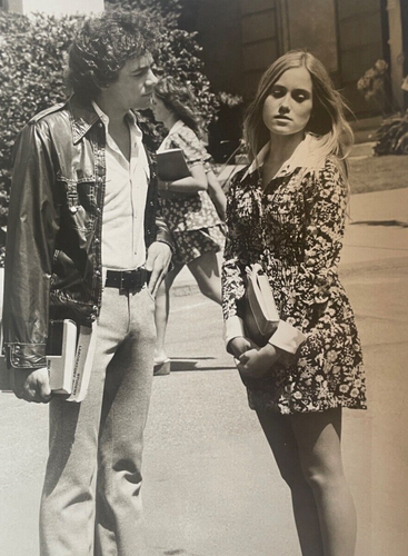 Brady Bunch (1972) Vintage 1970s TV Photo Greg and Marsha Brady Gregs Triangle