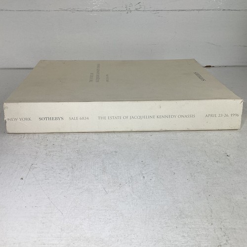 The Estate Of Jacqueline Kennedy Onassis Sotheby's 1996 Auction Catalog - VG - Picture 3 of 12