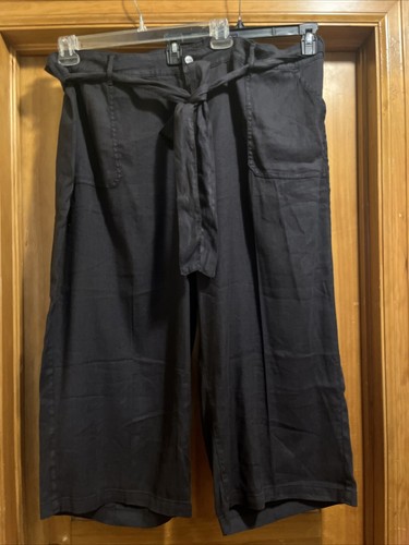 NYDJ Capri Pants, Fashion Cargo, Black, Belted, Lift Tuck Tech, 26W, $109, NWT - Picture 2 of 11