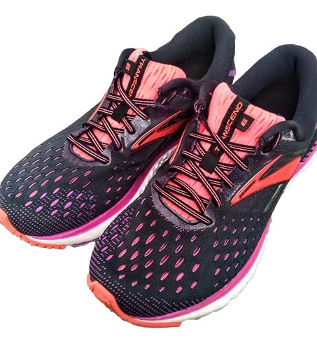 ZAPATOS PARA CORRER BROOKS TRANSEND 6 TALLA 9,5 M NEGRO/CORAL MUJER MUY BONITOS. Precio de venta sugerido por el fabricante $160 - Imagen 1 de 11