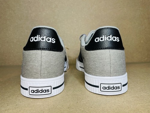 Adidas Herren Daily 3.0 Skaterschuhe FW3270 Skateboarding grau Größe 8,5 brandneu - Bild 5 von 8