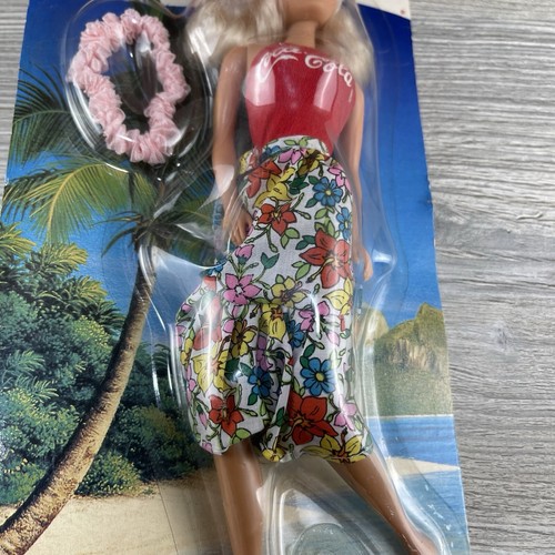 Vintage Coca-Cola 11 1/2  Fashion Doll Hawaiian Beach BBI 4020 TOYS “R” US - Picture 6 of 20