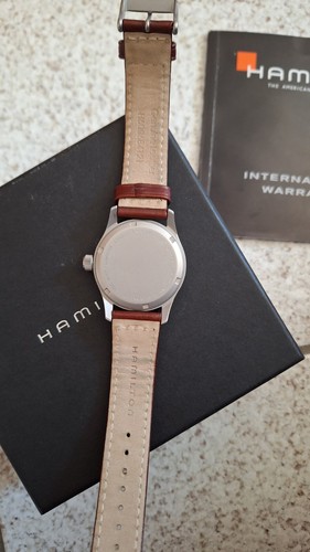 Hamilton Uhr L Khaki IV, schwarz con cinturino in pelle marrone - Foto 5 di 7