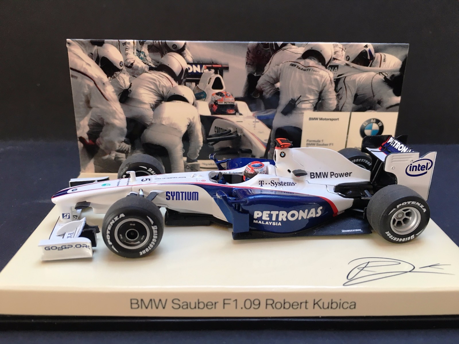 Minichamps - Robert Kubica - Sauber BMW - F1.09 -BMW Promo -1 43 -2009 -Mycket sällsynt Minichamps - Robert Kubica - Sauber BMW - F1.09 -BMW Promo -1 43 -2009 -Mycket sällsynt