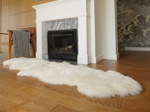 GIANT SHEEPSKIN  Double XXL White Throw Genuine leather Sheep Skin 79 "x 32 - Picture 2 of 5