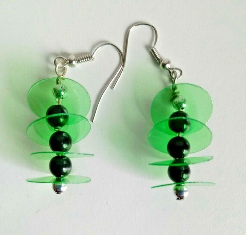 Upcycle RECYCLED soda POP bottle EARRINGS jewelry GREEN CIRCLE BLACK BEADS - Picture 6 of 6