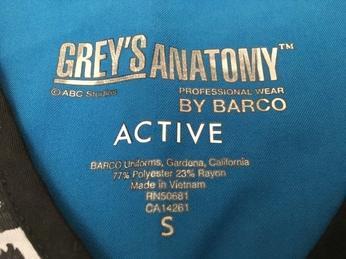 Grey’s Anatomy Scrub Top Turquoise Animal Print Active Small Womens - Picture 3 of 4