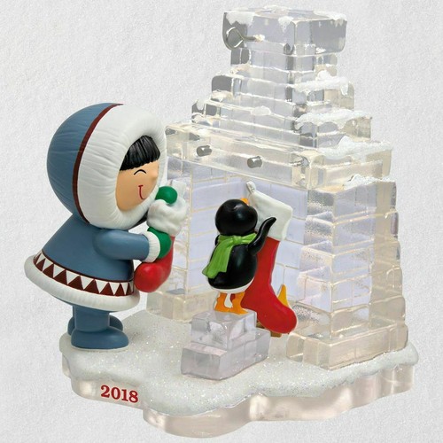 Frosty Friends Hängestrümpfe 2018 Punze Ornament Eisskulptur Kamin - Bild 2 von 2