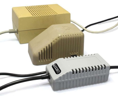 Commodore 128 Power Supply - C128 PSU, E.U. European 230V Plug, New Design, LED - 第 5/10 張圖片