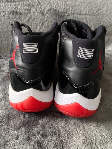 2012 Nike Air Jordan 11 Bred Größe UK 8 Retro Playoffs Jordan XI - 378037-010 - Bild 12 von 24