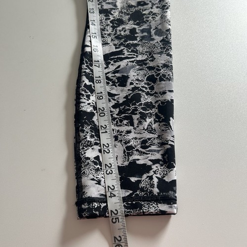 Lululemon Train Times 7/8-Hose 25" schwarz verflochten Starlight Leggings Größe 4 - Bild 10 von 13