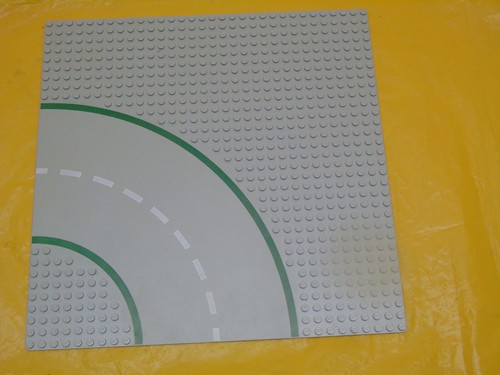 Vintage 1978 LEGOLAND #552 Road System Base Plate Curves - Picture 5 of 7