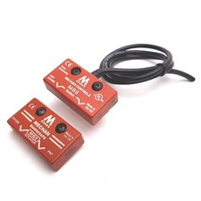 Mechan Controls MS5-21-DC-03M Magnetic Safety Switch, With MS5-ACT Actuator