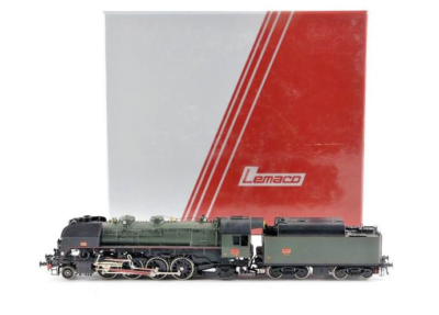 LEMACO . Locomotive vapeur 141 R 1187-tender 3O RJ 1l87 . SNCF