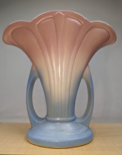 Hull Art Pottery USA Fan Vase 47-9" Mardi Gras Granada Pink Blue Very Nice Vtg - Picture 2 of 24