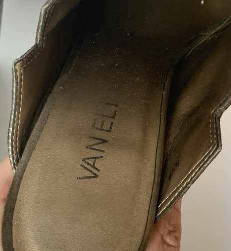 Vaneli Studded Pumps Classic Brown Suede Leather Women's Shoes 8 1/2 W R3 - Picture 6 of 9