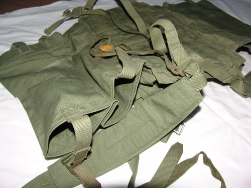 Mortero de infantería de combate militar guardia republicana ejército iraquí iraquí paquete redondo Ruck - Imagen 1 de 3