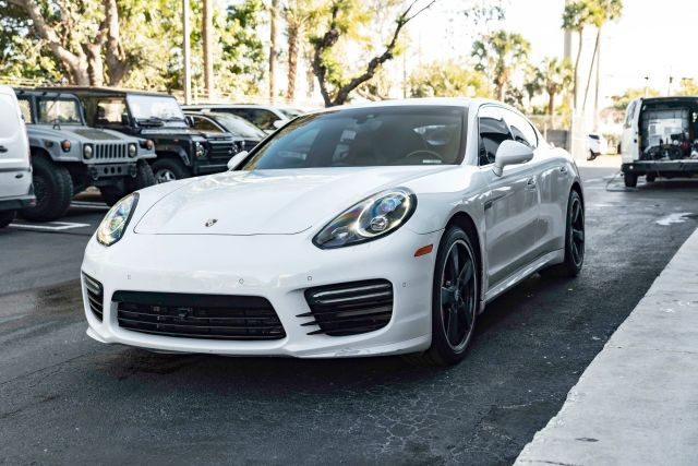 2016 Porsche Panamera GTS Sedan 4D