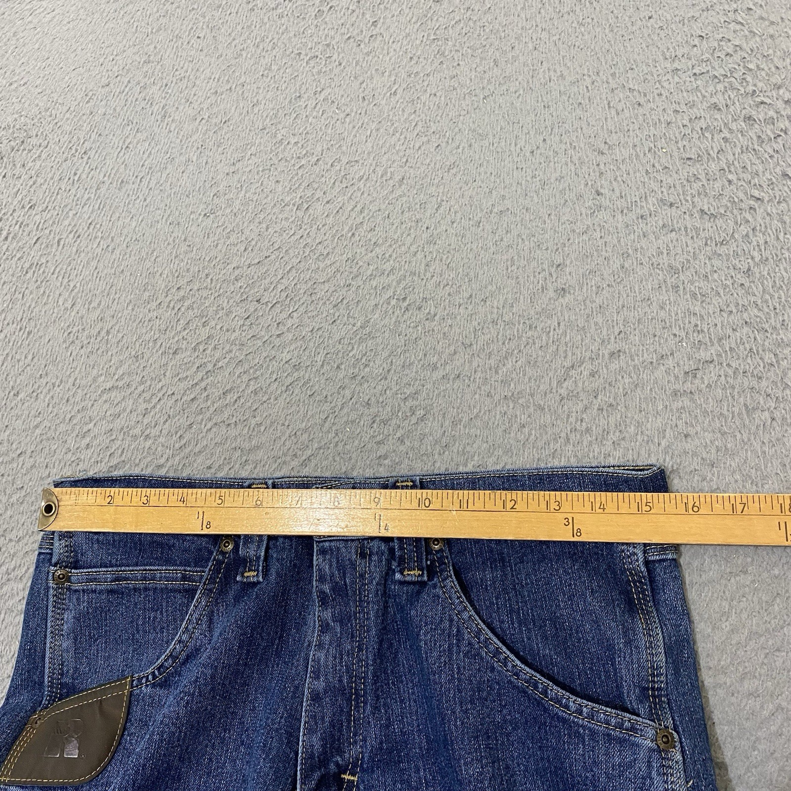Picture 9 of 19