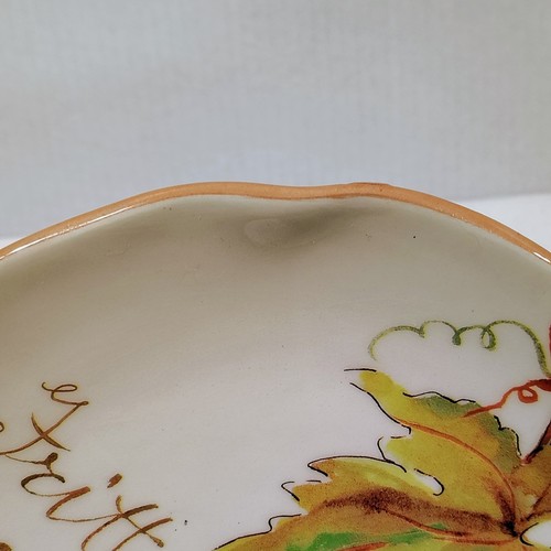 CRATE & BARREL Verona Fruit Plate 9" Fluted GRAPES Italy Salad Lunch Ceramic  - Picture 3 of 9