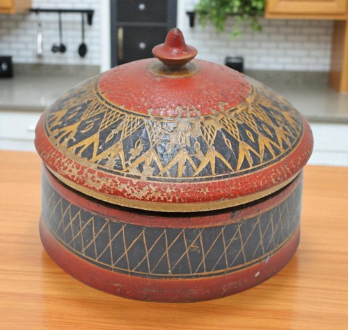 Antique Wooden Lacquerware Round Box Original Old Hand Carved - Picture 1 of 6