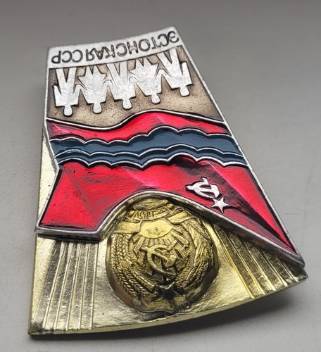 Escudos de armas y banderas de la RSS de Estonia muy raro URSS broche de insignia soviético - Imagen 6 de 8