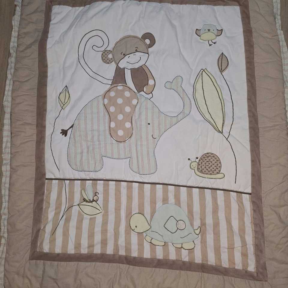 Juego de edredón de enfermera 4 piezas textiles vivos bebé algodón baboo colores neutros Foto 3 de 4