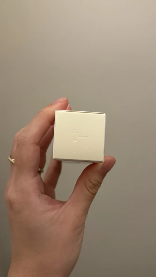 Timeline Skin Longevity Mito-Biotic Resurfacing Exfoliator Deluxe Sample 30ml - Image 4 of 4