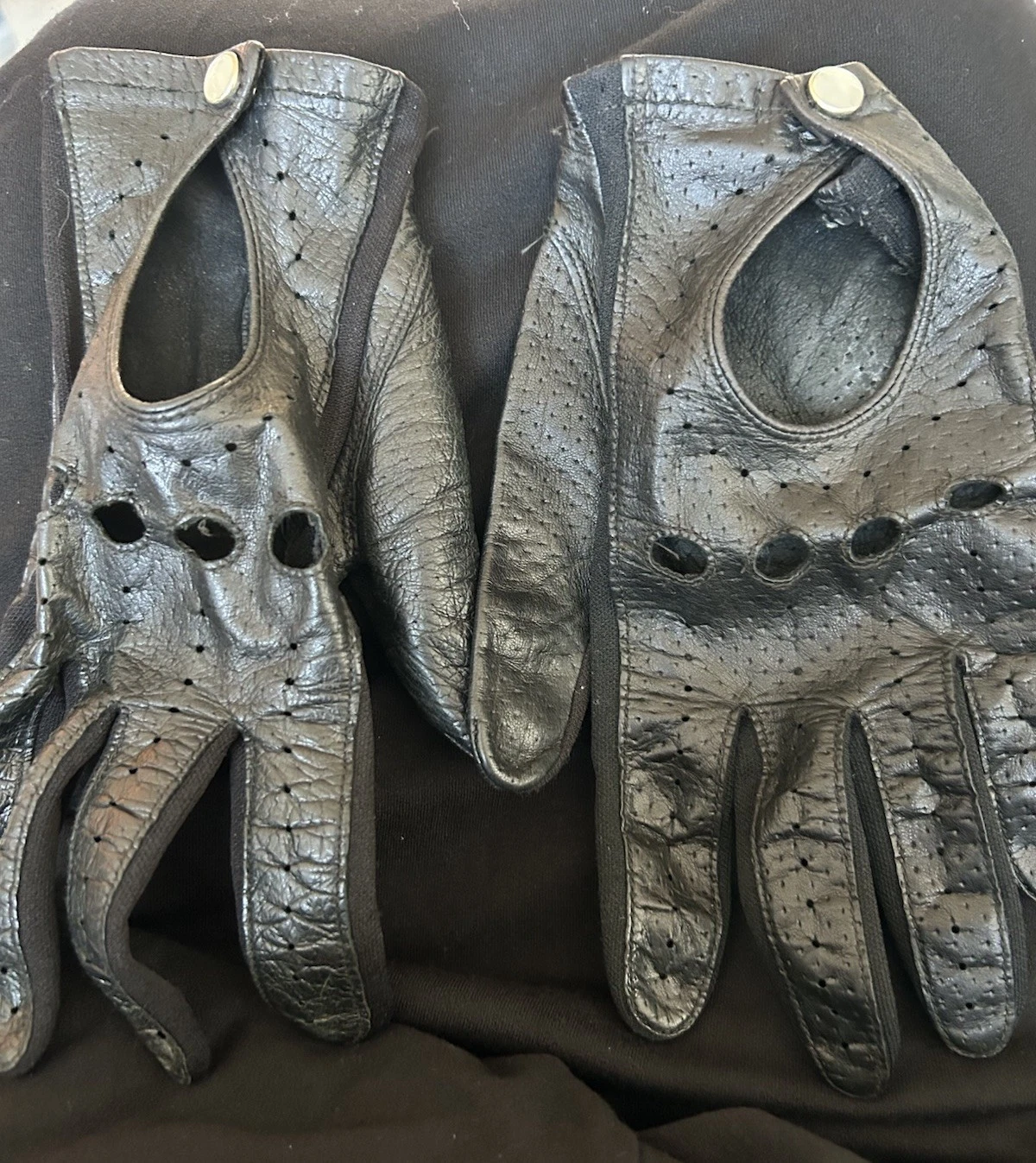 Vtg Driving Gloves Genuine Black Leather Expert Gussets 4 Good Fit FREE SHIPPING