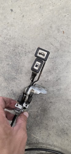 Toyota Supra Mk3 86-92 Hatch Release Cable Gas Door Release Cable W/Hatch latch - Picture 4 of 17