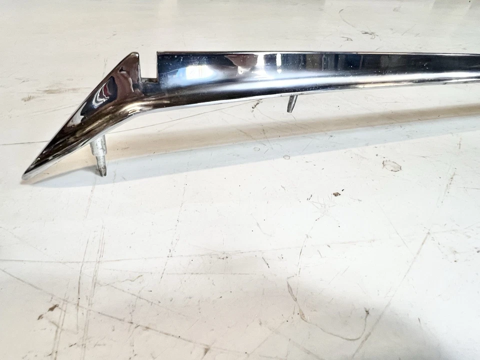 Buick Hood 1966 moldura de lanza moldura cromada Wildcat Electra 225 Lesabre 1374925 Foto 2 de 4