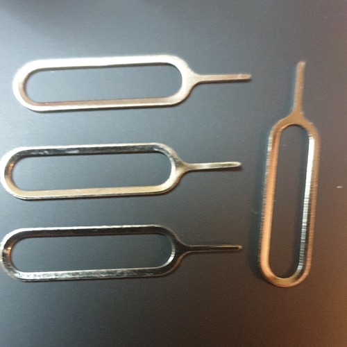 Pin ejecteur pour sortir carte sim tout telephone Iphone Samsung reset lot de 4 - Photo 2 sur 2
