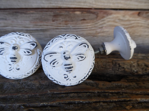 Round Distressed True White BEE Knob Drawer Pull Cabinet Bumble Butterfly - Picture 3 of 4
