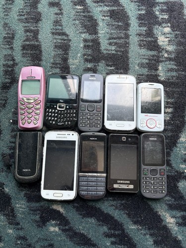Job Lot 229 - 10x Untested Mixed Models Faulty Mobile Phones Spares Repairs