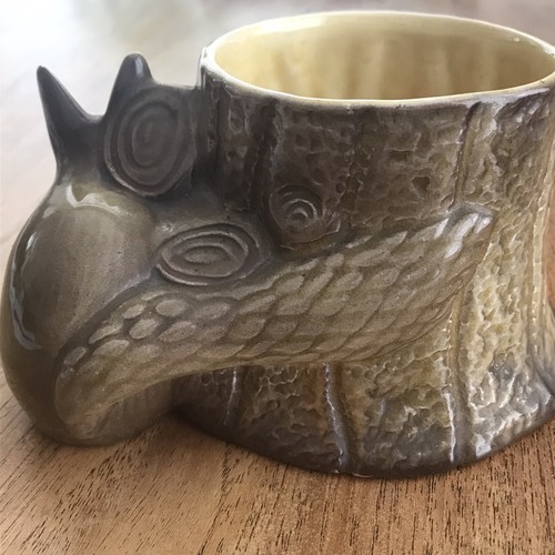 Vintage Avon Ware Squirrel Tree Trunk Planter Plant Pot 1950s Retro Autumn Decor - Picture 3 of 11