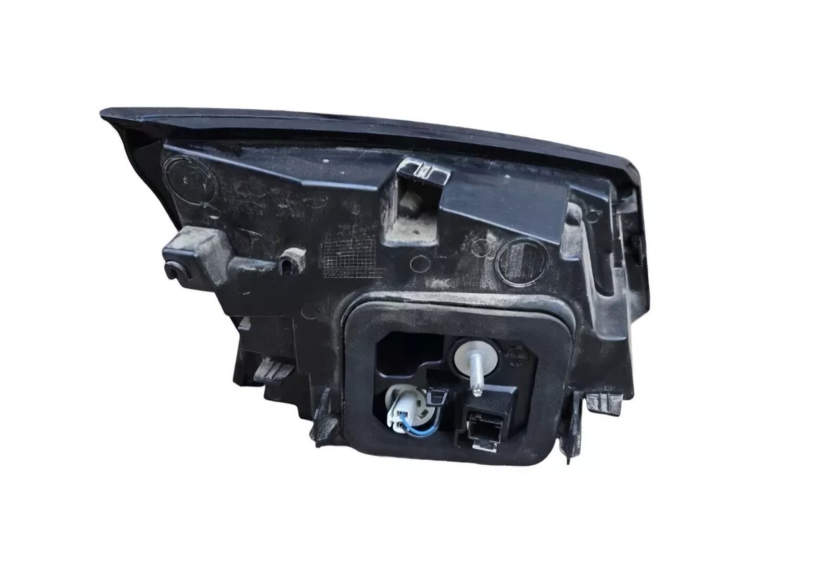 OEM 2019 PEUGEOT 5008 GT TAIL LIGHT REAR RIGHT INNER TAIL