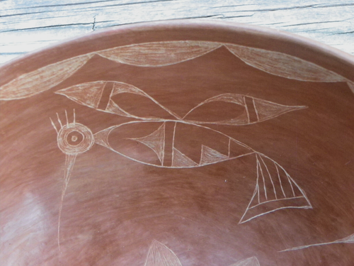9 3/4" Handcrafted Pottery Bowl-Birds & Flower-Abel & Carol Calabaza-S Domingo - Picture 4 of 12