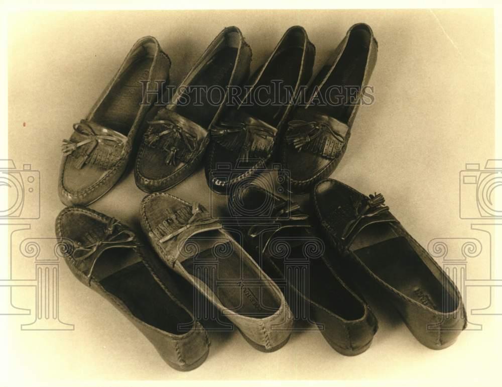 【MADE IN USA】COLE HAAN モカシン Press Photo Cole Haan Leather Shoes in Display - sya67516 | eBay