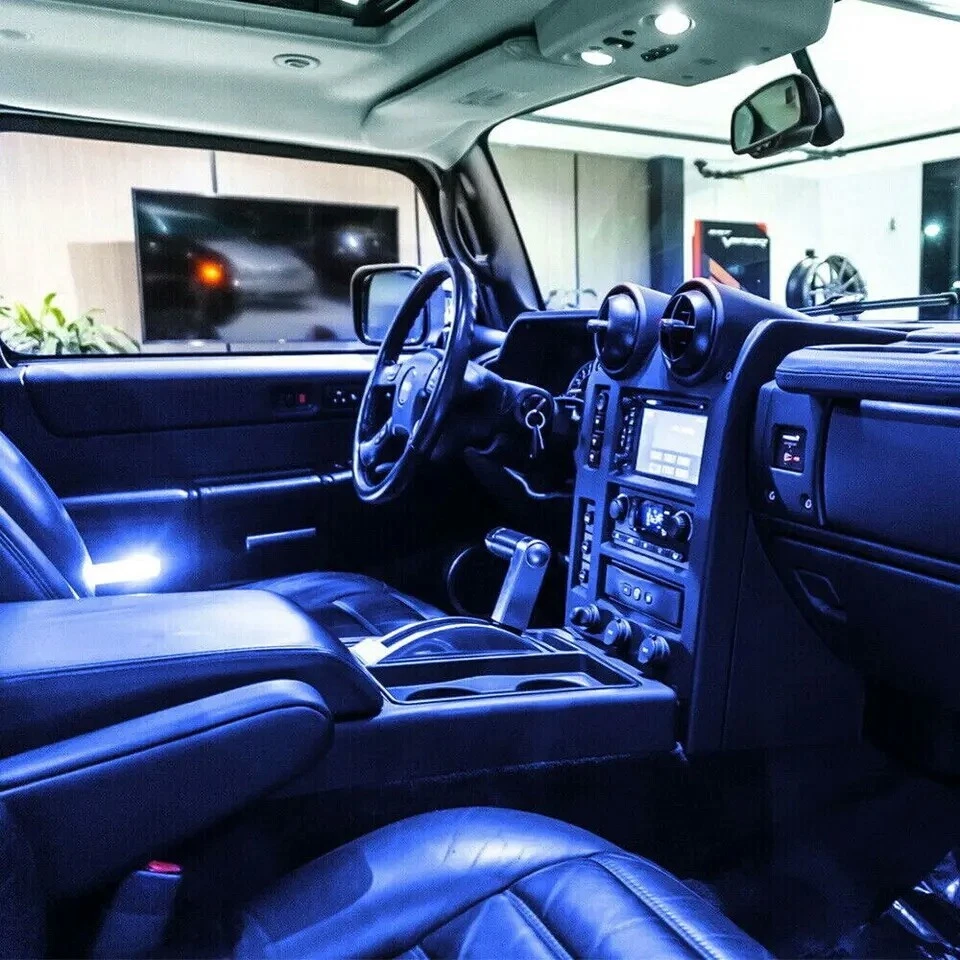 Pair LED Door Courtesy Light For Chevy Silverado Suburban Tahoe GMC Sierra Yukon Foto 2 de 4