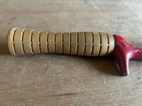Fishing Pole Handle Holder Vintage Unbranded Rubber Grip w/Metal 10" Long 6 oz - Picture 17 of 24