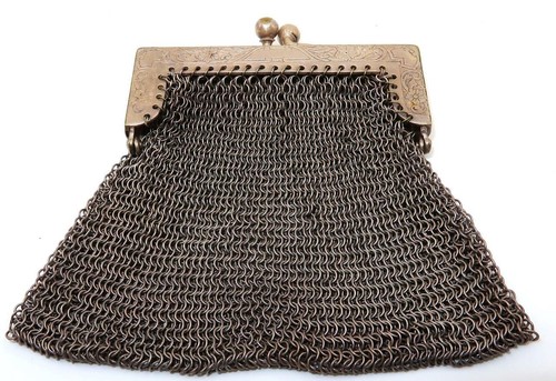 Antique German Silver Soldered Mesh Chain Small Coin Purse, 2 3/8" x 3 1/8" - Picture 2 of 7