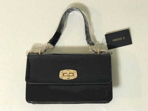 Women's Forever 21 Black Faux Patent Leather Chain Strap Crossbody Handbag - NEW - Picture 3 of 11