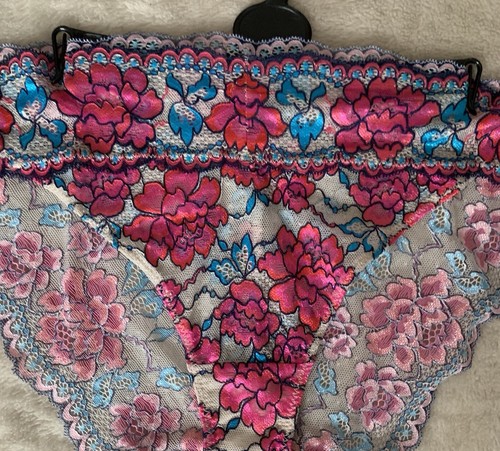 BNWT M&S Bikini Lace mix UK 20 In Red Mix - Picture 2 of 3