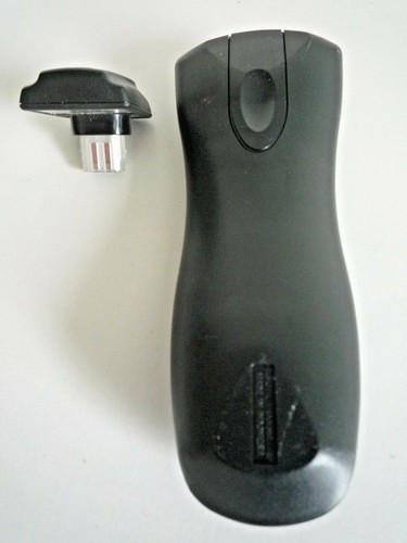 MICROSOFT ORIGINAL XBOX MULTIMEDIA DVD REMOTE CONTROL & DONGLE - Picture 4 of 4