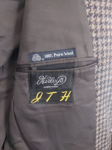 Burberry 100% Wool Over Coat - Picture 2 of 3