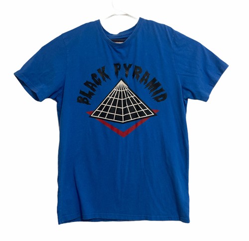 best t shirt for blazer