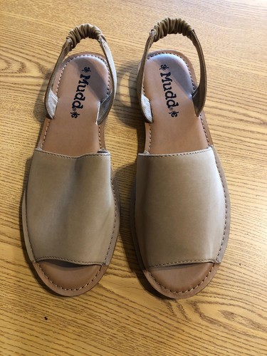 Mudd Womens Shoes Sandals Sand Tan Size 10 Retail $44.99 (s-shoe-73) - Picture 2 of 7